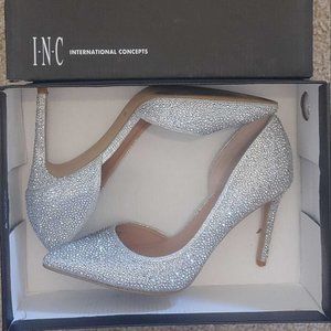 INC Crystal Pumps